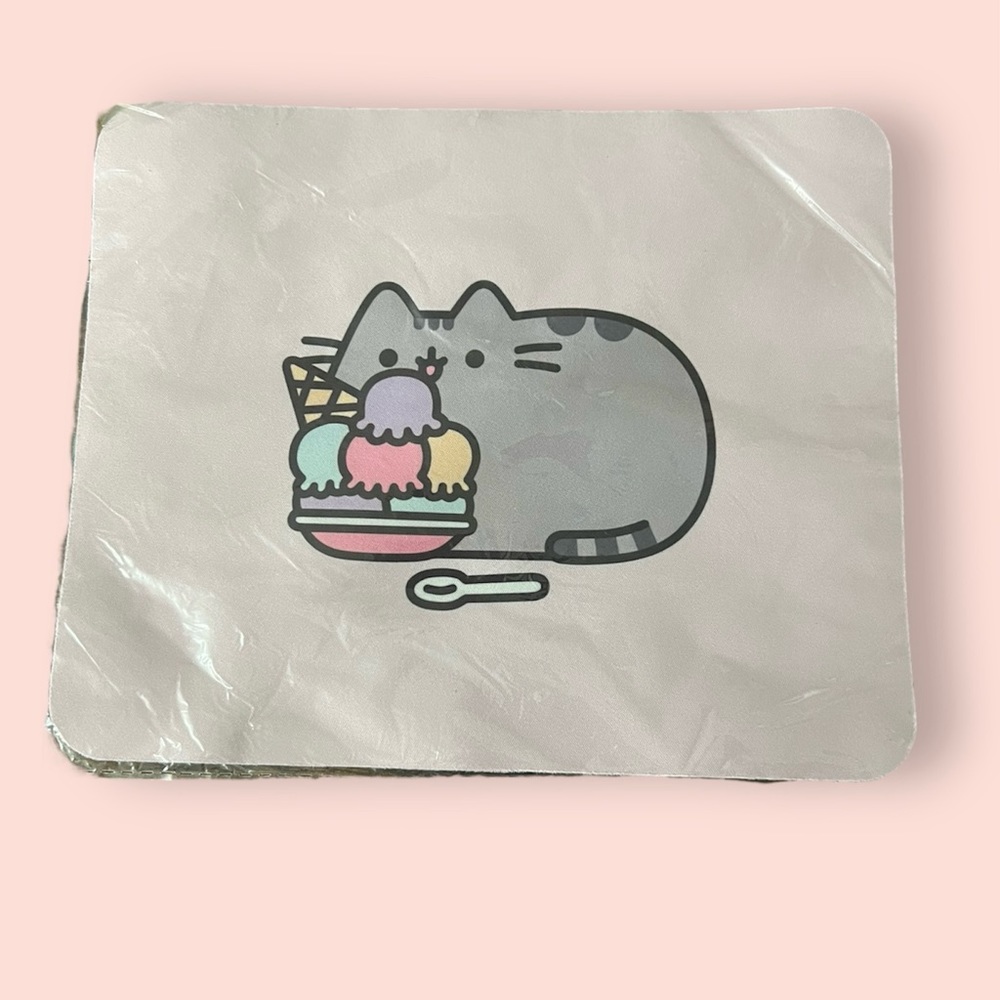 New Pusheen Mouse Pad